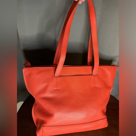 Fossil Authentic Peach Salmon color Shoulder Bag - Picture 2 of 4
